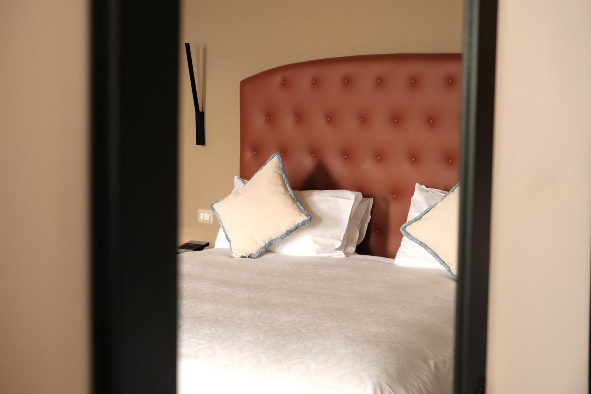 Hotel Royal Victoria, By R Collection Hotels Varenna Exterior foto